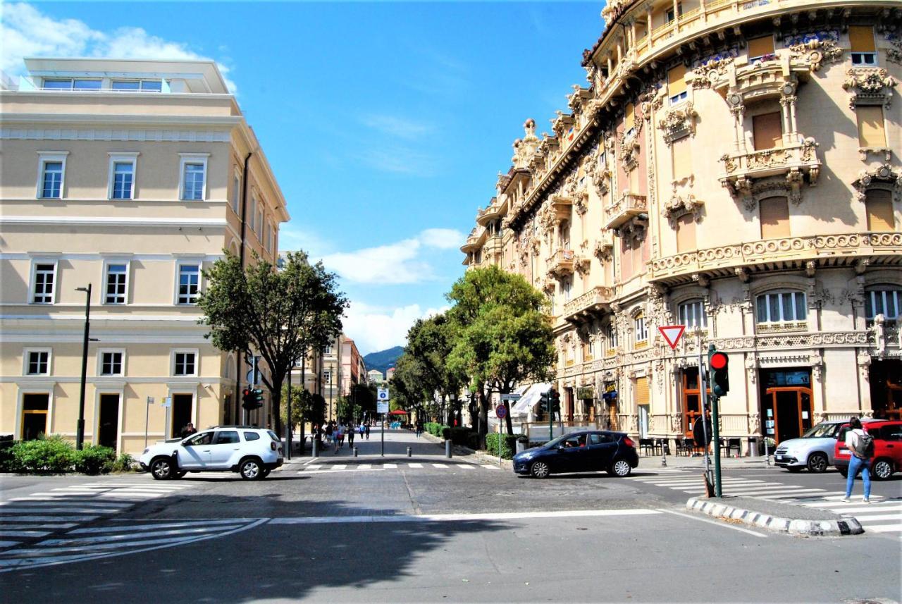 Casa Donna Lidia Apartment Savona Exterior foto